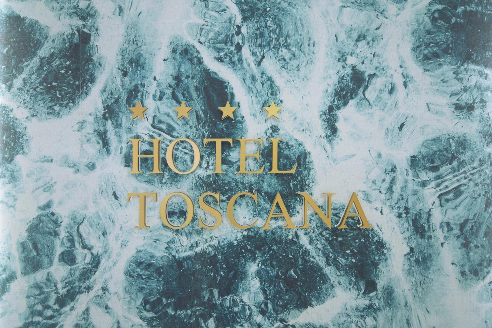 Hotel Ristorante Toscana Alassio Exteriör bild